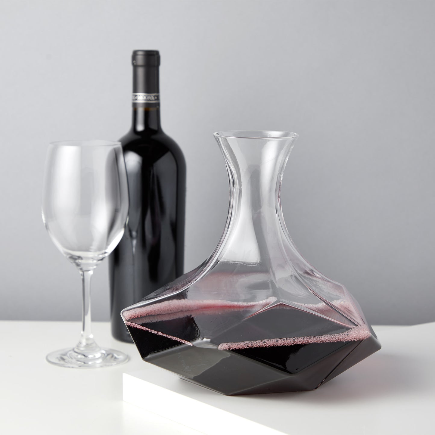 Viski Faceted Crystal Wine Decanter - Professional Lead-Free Wine Aerator with Star Base