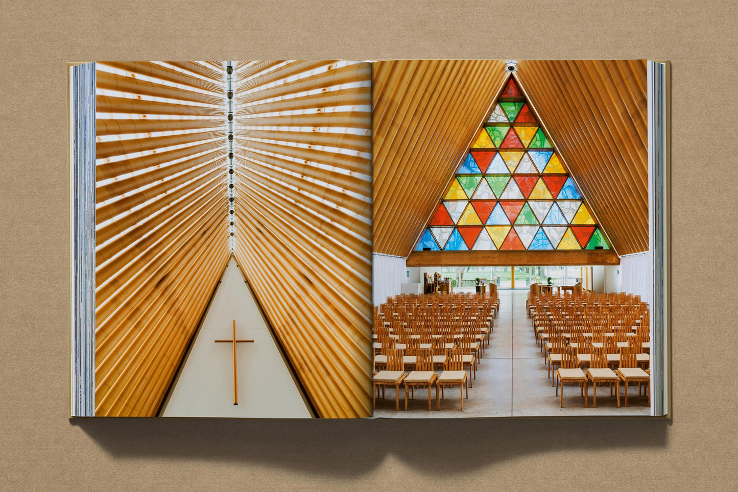 Shigeru Ban Complete Works 1985-Today (Multilingual Edition) | Barsonist