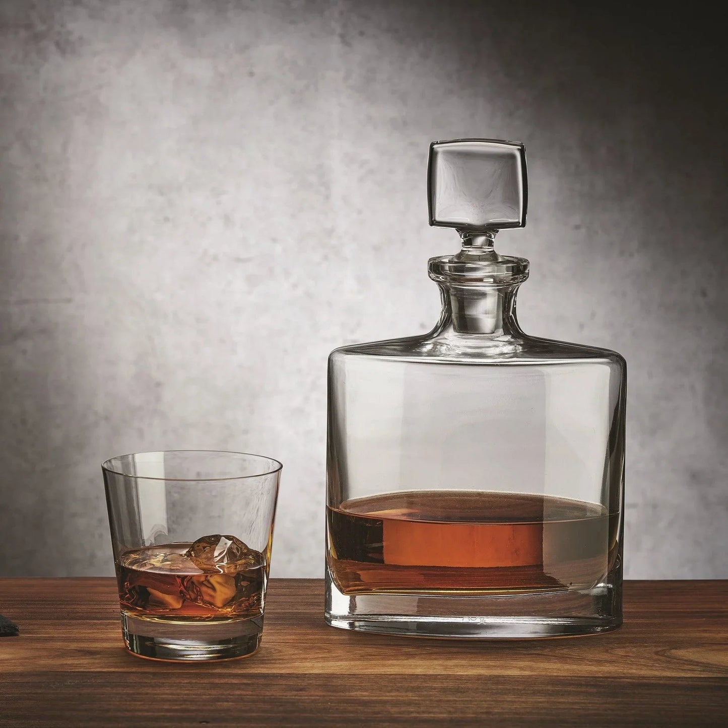 NUDE Square & Rocks V Whiskey Decanter and Glass Gift Set | Barsonist