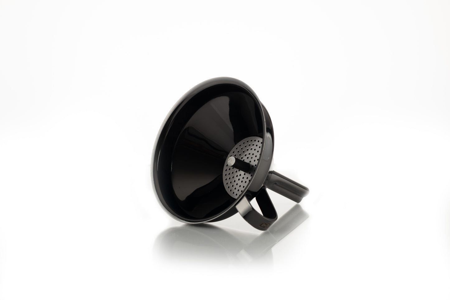 Professional Funnel with Removable Strainer - Multi-Finish Bar Tool | Barsonist