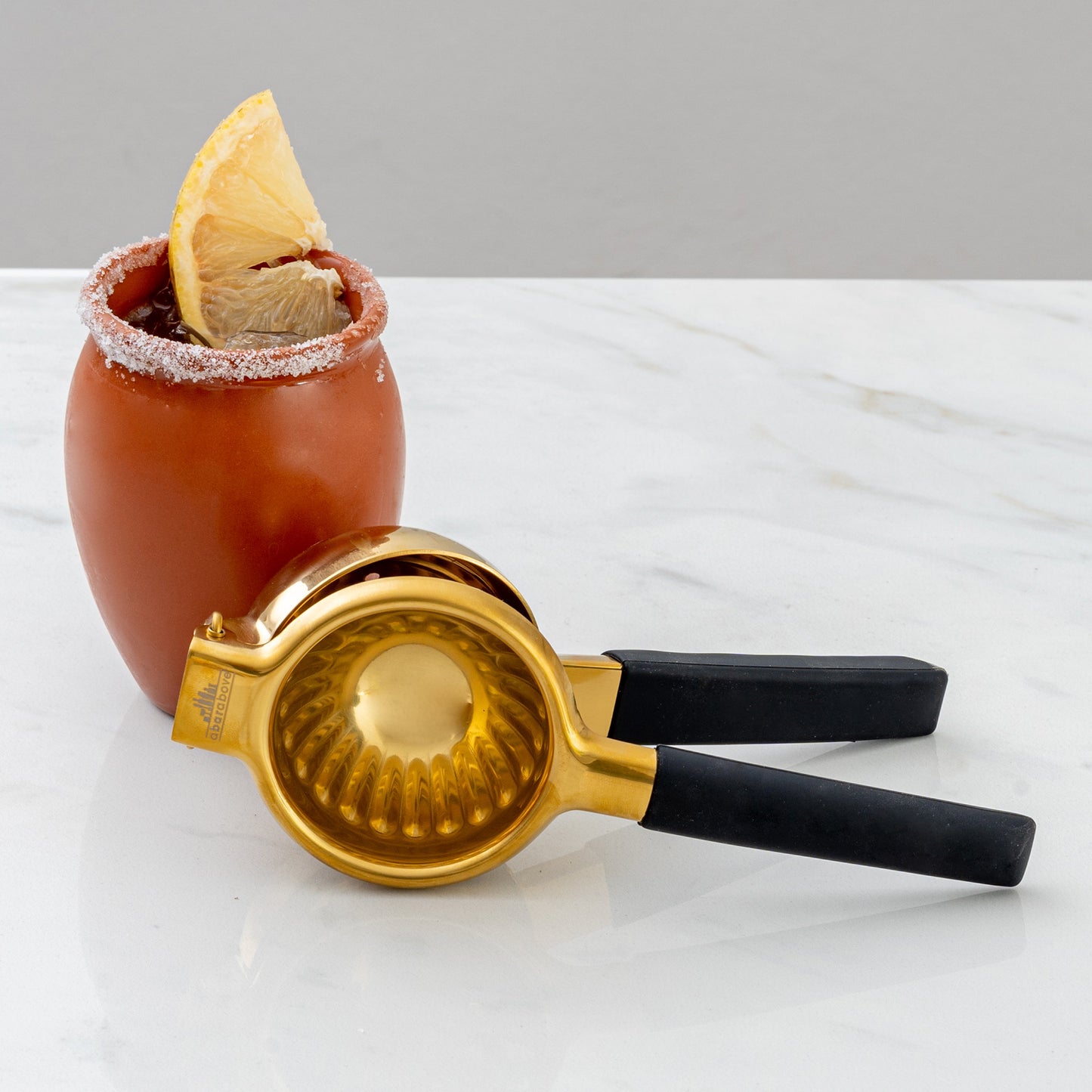 Professional Gold Citrus Juicer - Large-Bowl Stainless Steel Hand Press for Cocktails, Oranges & Grapefruit