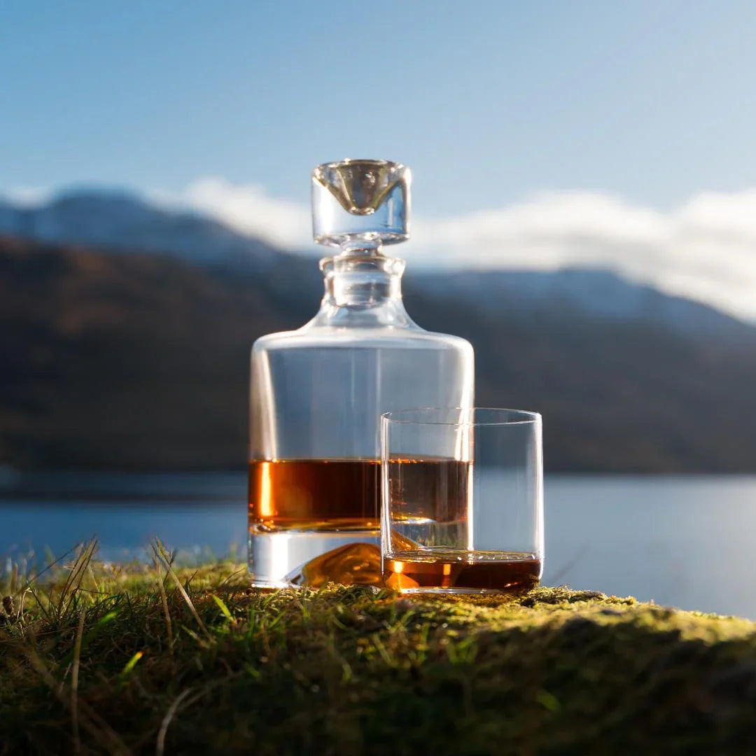 NUDE No.9 Lead-Free Crystal Whisky Decanter | Barsonist