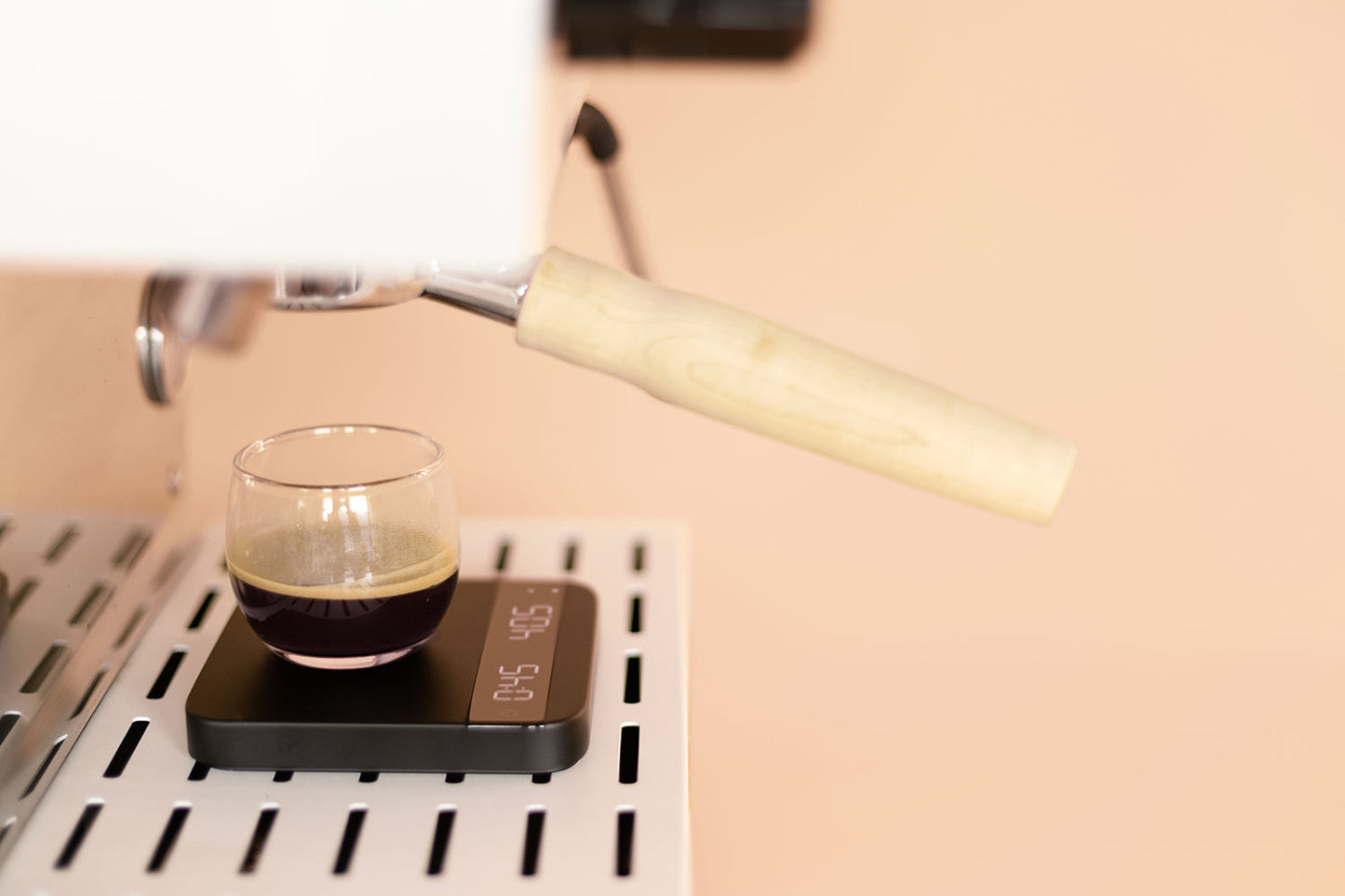 Acaia Lunar Espresso Scale - Professional Barista Scale with Flow-Rate Indicator & Auto-Brew Modes