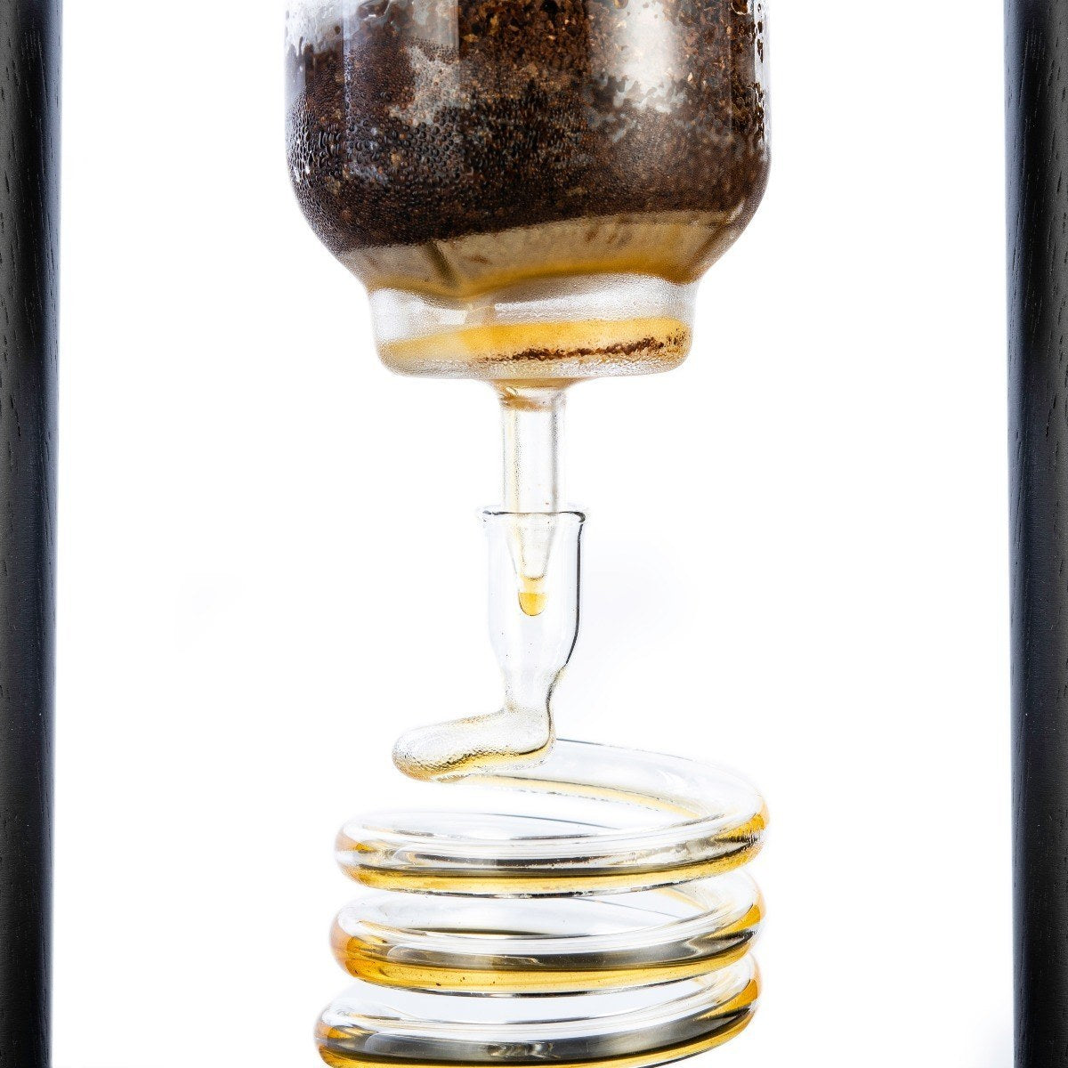 Yama Glass Cold Brew Tower – Black Frame, 32 oz | Barsonist