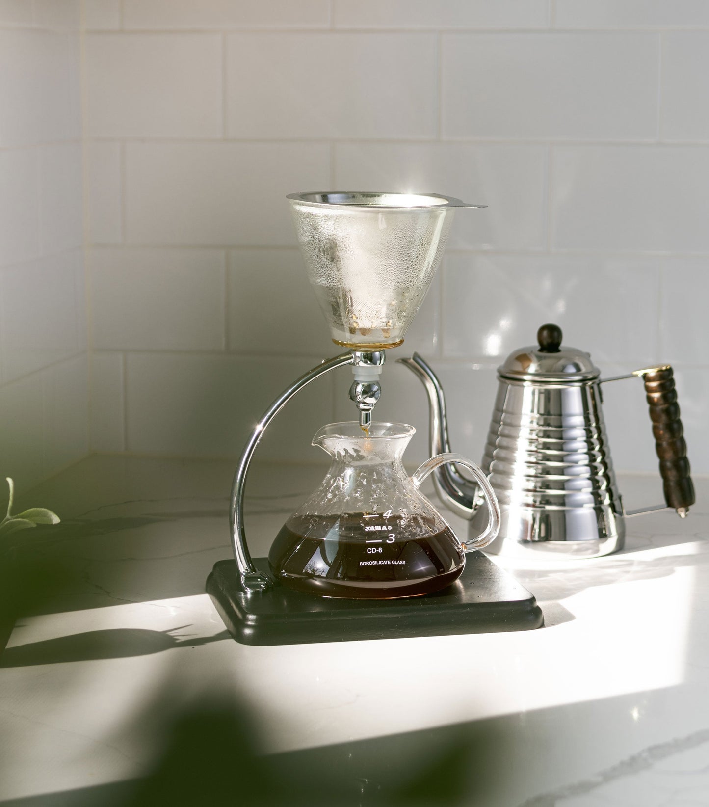 Yama Glass Silverton Brewer w/ Black Base & Silver Accents | Barsonist